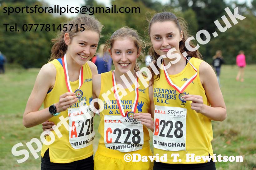 Womens under-17s 3 stage road relay, 2017 ERRA 6 and 4 Stage and Junior Relays. Photo:  David T. Hewitson/Sports for All Pics